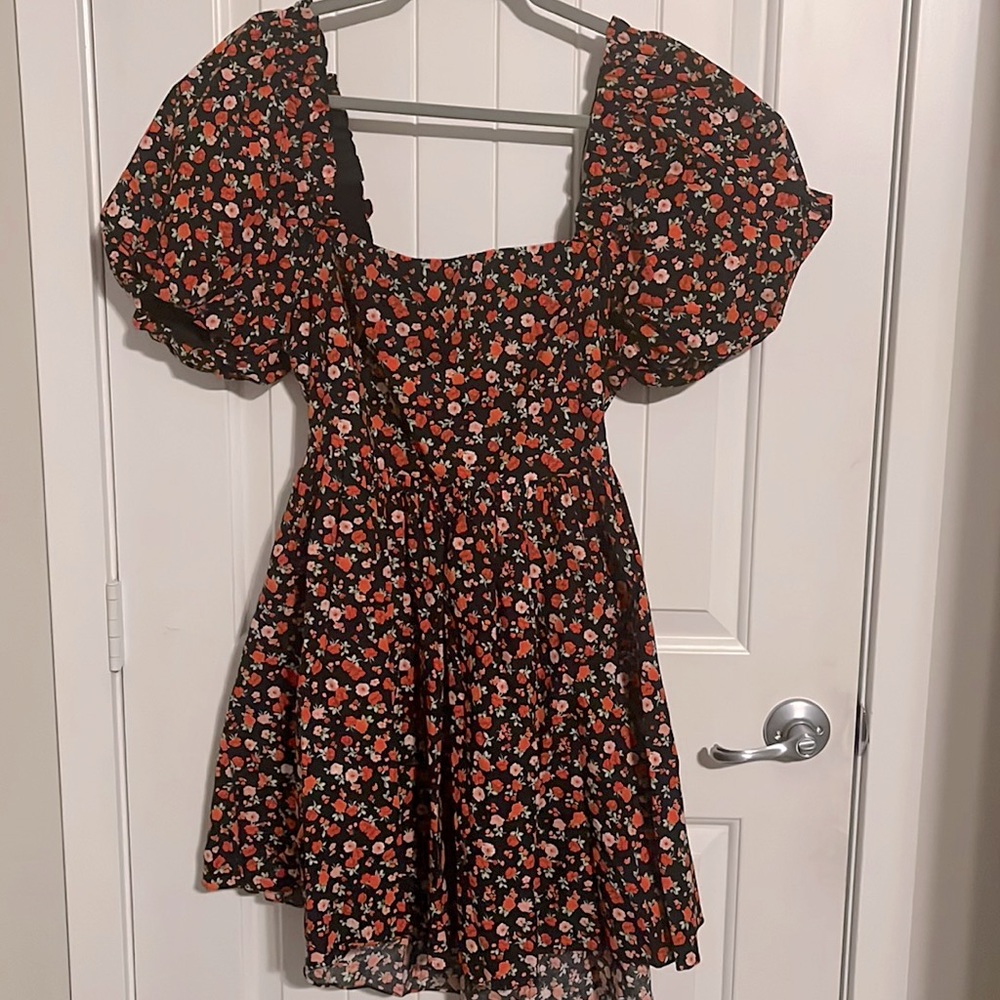 Bow tie back cutout floral dress with puff sleeve from Norman Marcus